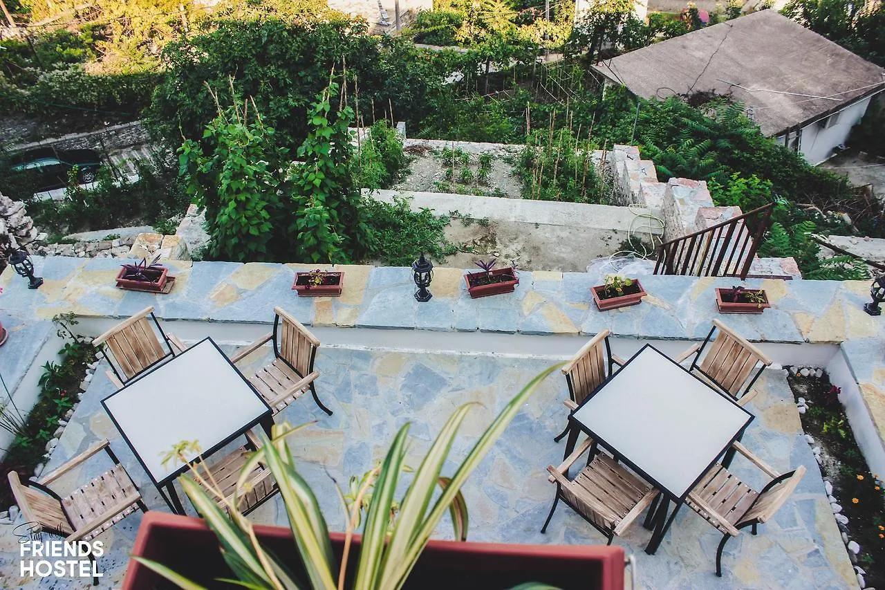 Friends' Guesthouse & Hostel Gjirokaster