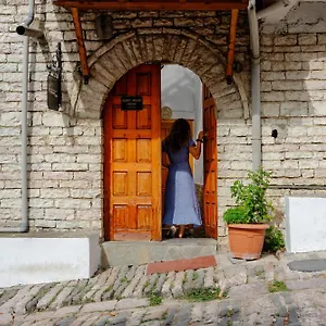 Bed & Breakfast Hoxha, Gjirokaster