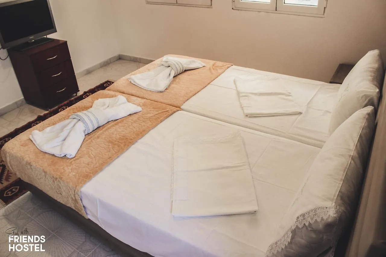Friends' Guesthouse & Hostel Gjirokaster