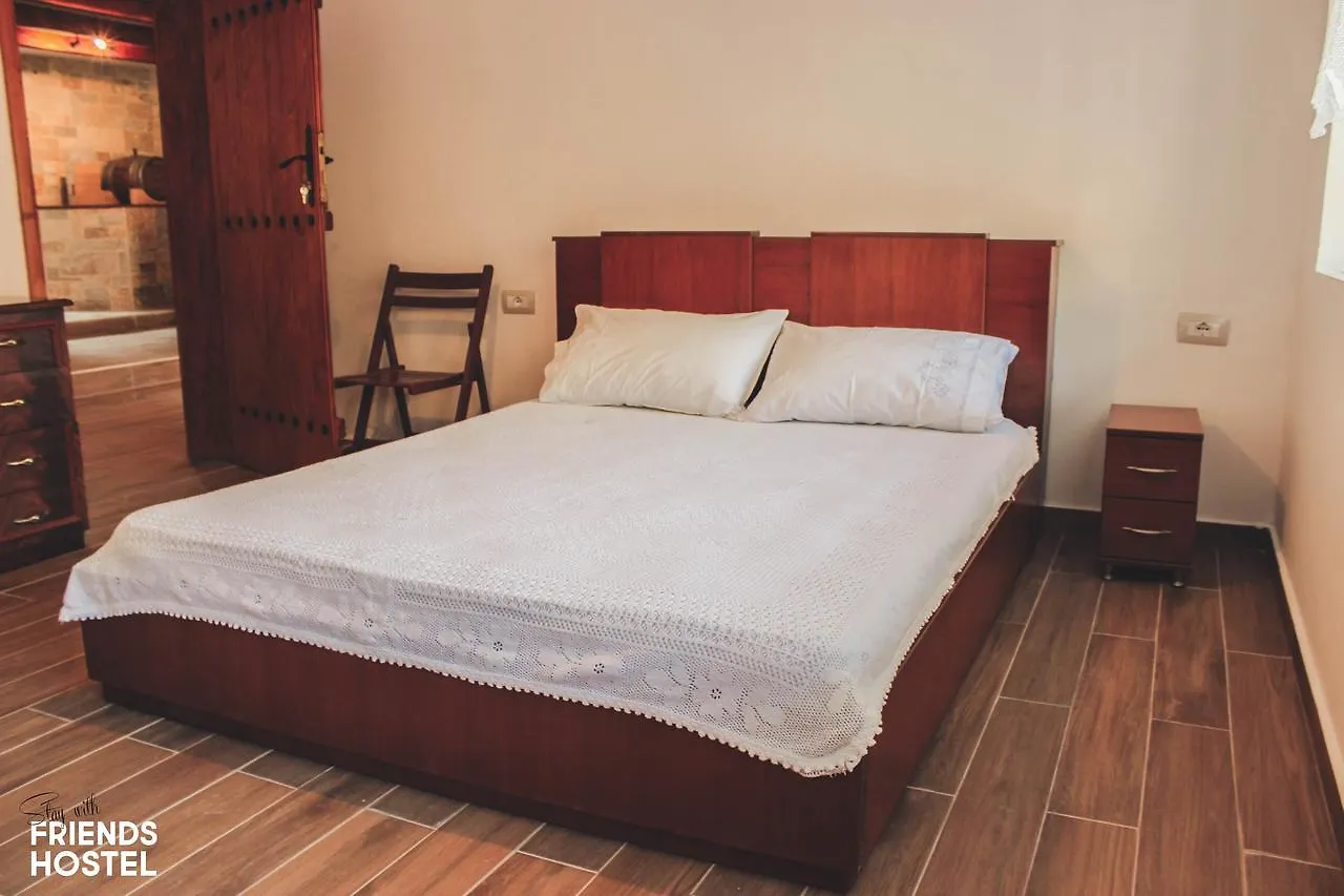 Friends' Guesthouse & Hostel Gjirokaster