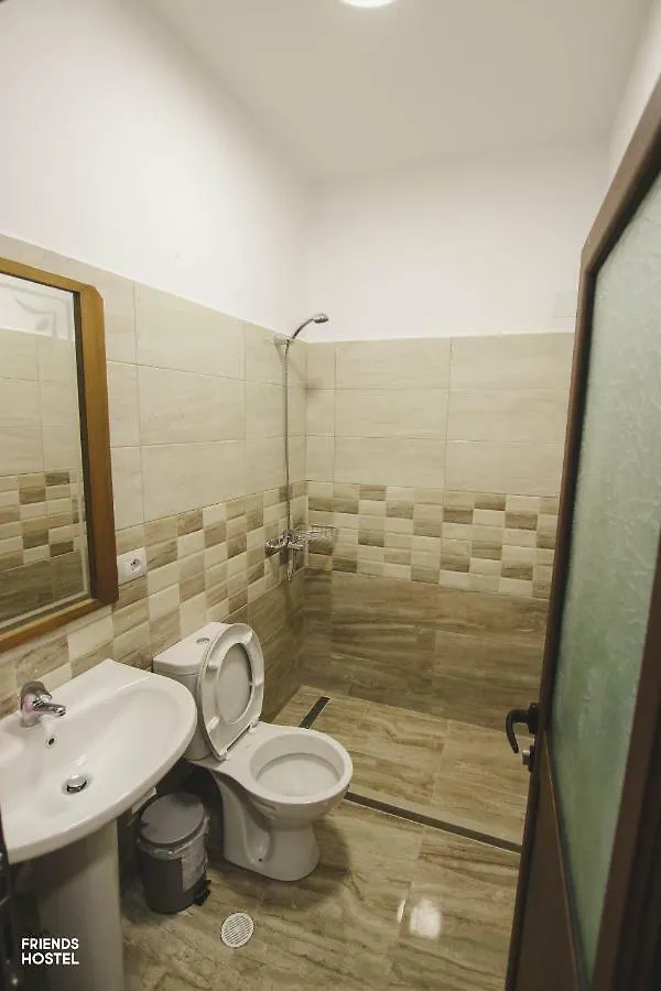 Friends' Guesthouse & Hostel Gjirokaster